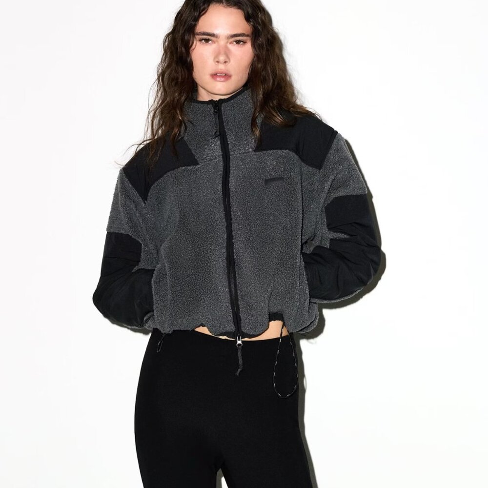 SKIMS TEDDY BOXY ZIP UP JACKET